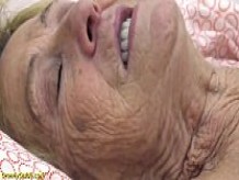 abuelita sexy de 90 años se hace follar áspera