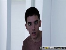 Brazzers - Moms in control - Kendall Woods, Nino Polla - Trailer preview