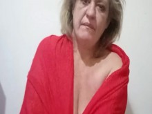 Mujer en rojo