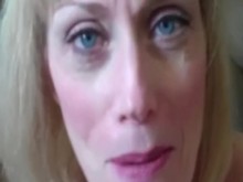 La ama de casa amateur solicita y recibe un gran semen facial