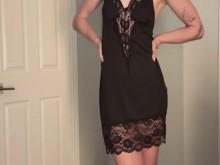 La esposa le da a Cuck esposo un Joi antes de irse para follar a otros hombres | Pov Joi