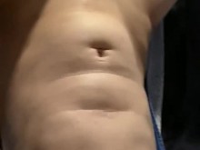 Clítoris nalgada y corrida de comandos verbales y