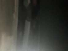 Primo tetuda tomando un baño parte 1