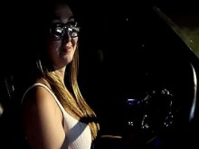 La madre de mi mejor amiga tenía un secreto demasiado caliente para manejar.