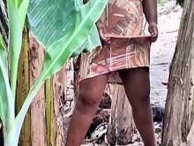 MILF EVANGÉLICO DE PUSSY GRANDE PISSING EN PÚBLICO