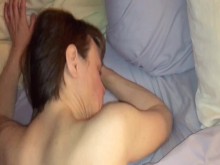 Maduro a MILF le encanta hablar sucio y llenarse el culo +pedos de pedo