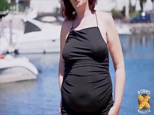 Leila, Naughty Milf, es atrapada por dos colas