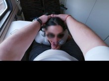 Sexo público muy arriesgado por dinero en un tren. La follé en la boca, el coño, el anal y ... Dada Deville