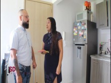 Alquilo un Airbnb con mi puta de maderas.