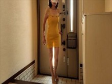 Una madura masoquista pervertida de 65 años, de grandes pechos, llegó a casa después de recibir un creampie con la polla de otra persona, y cuando la revisé, había una gran cantidad de esperma. Mientras escucha el cuento de mi yerno, me hace una mamada y 