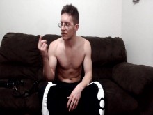 Atado, azotado y dominado