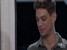 Milf se vuelve loca con el estudiante | Mira "La viuda" de ERIKA LUST