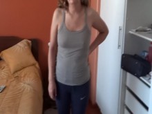 Me corro en el culo de la madrastra más hermosa, gran orgasmo después de masturbarme