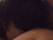 Mi prometido lamiendo mi coño tan bien