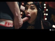 MILF caliente tragando semen - Morena de grandes tetas follada en la cara a tiempo Stop Freeze Porn