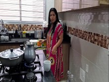 Madura caliente es follada por su hijastro
