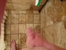 Finalizar la ducha descargando por toda la ducha.