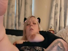 Tetona, rubia e-girl chorros