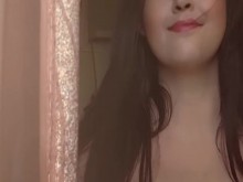¡Montando un espectáculo sexy para el vecino mirón por la mañana!